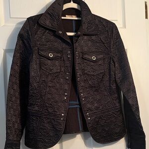 Stylish Black Textured Women's Jean Jacket